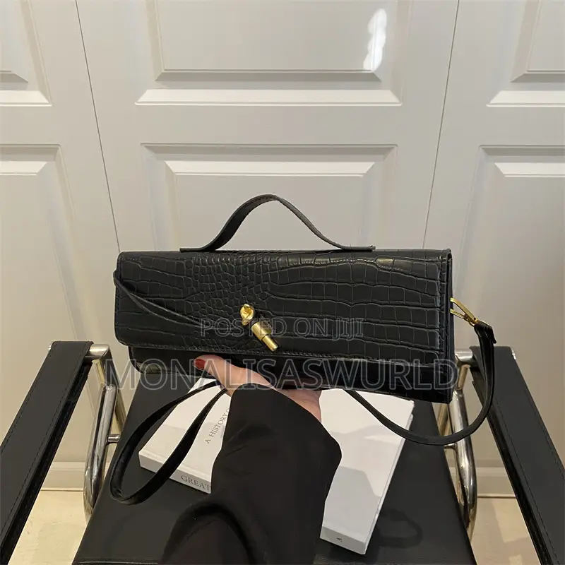 Quality Outing Purse