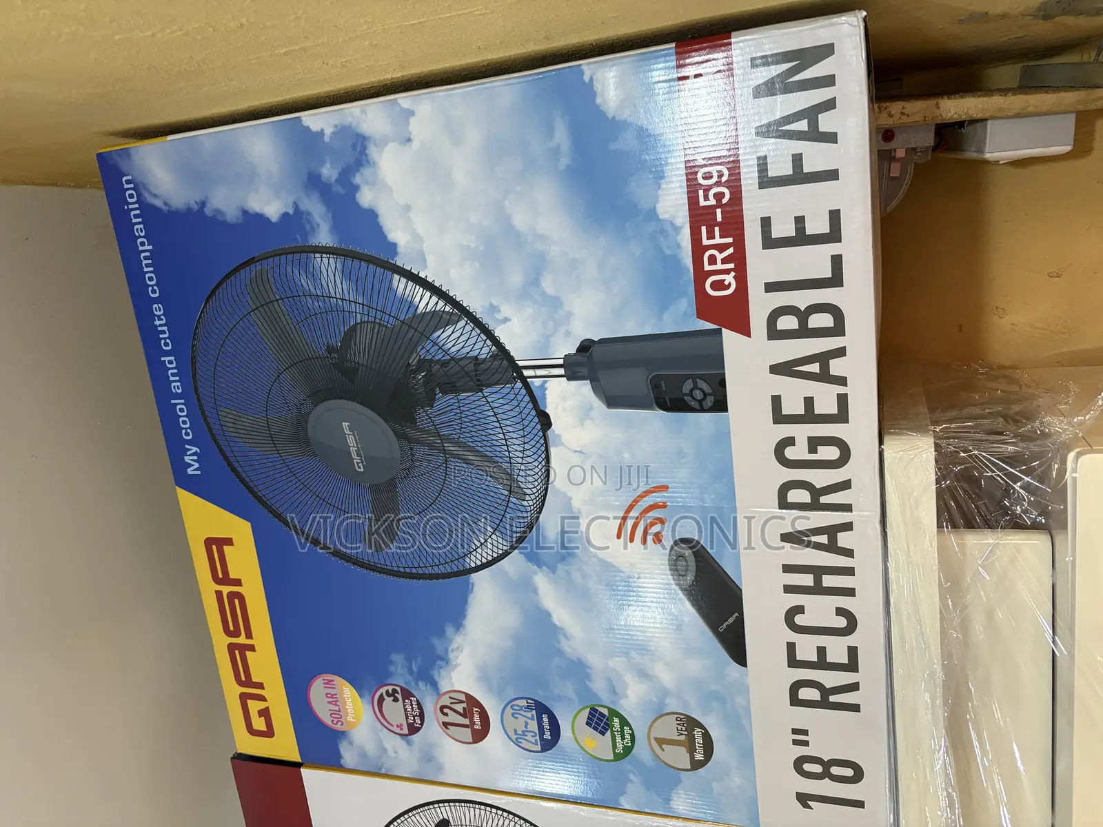 Qasa 18” Rechargeable Fan 5918