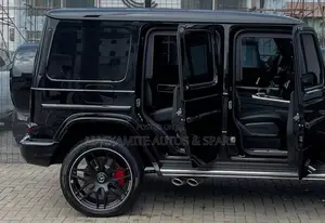 New Mercedes-Benz G-Class 2025 Black