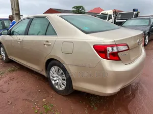 Toyota Camry 2013 Brown