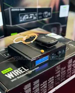 Shure Slxd14/153t Wireless System With Slxd1 Bodypack and Mx153 Earset