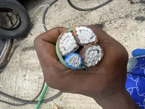 95mm 4 Core PVC Aluminum Cable