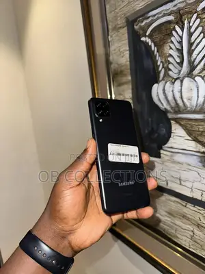 Samsung Galaxy A12 32 GB Black