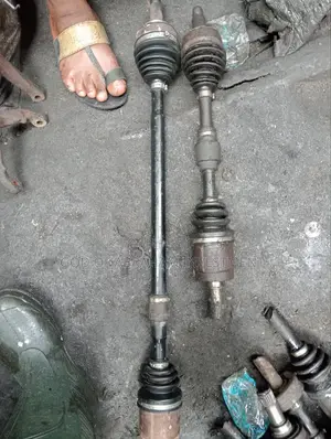Honda Civic the Driver Shaft 2000 Model