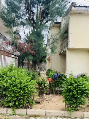 4bdrm Duplex in Aminu Kano, Wuse 2 for sale