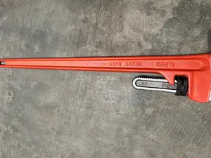 Heavy Duty Pipe Wrench