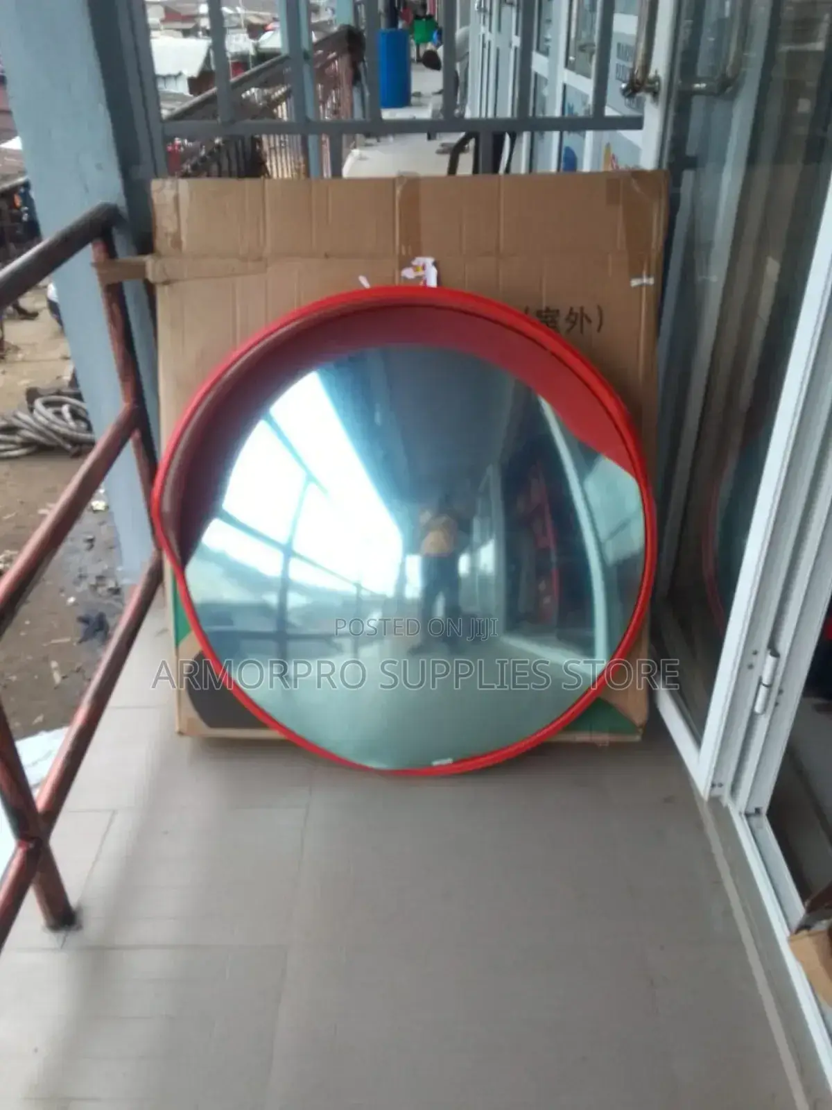 Convex Mirror