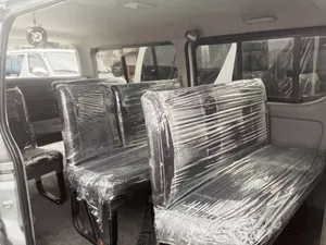 Toyota HiAce 2010 Silver