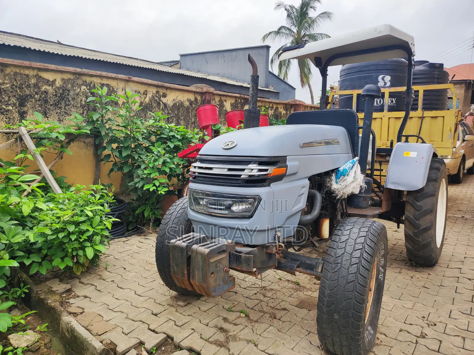 40hp 4x4 Tractor