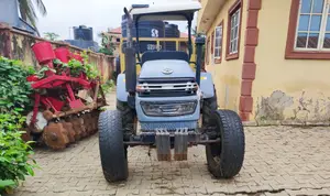 40hp 4x4 Tractor