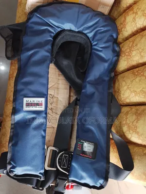 Inflatable Marine Pool Life Jacket
