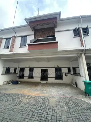 4bdrm Duplex in Orchid, Chevron for rent