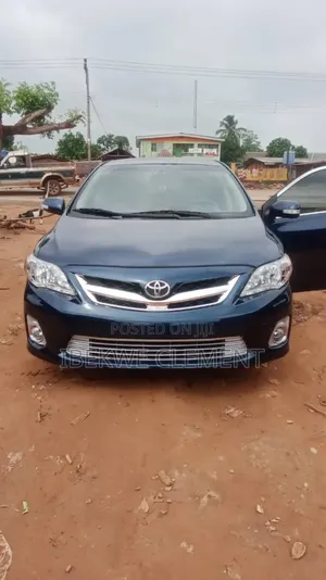 Toyota Corolla LE 4dr Sedan (1.8L 4cyl 4A) 2010 Blue