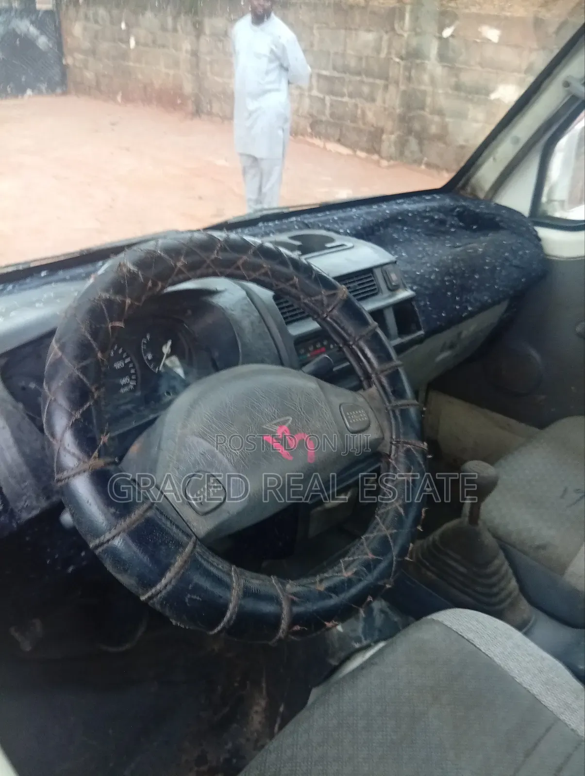 Daihatsu Hijet 2009 White