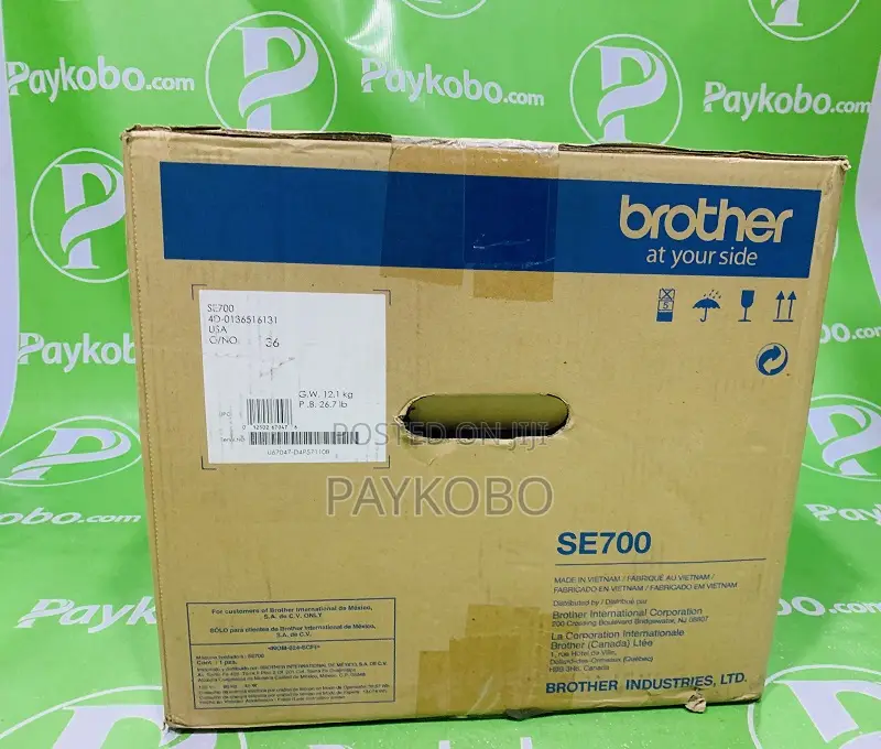 Brother Se700 Computerized Sewing and Embroidery Machine