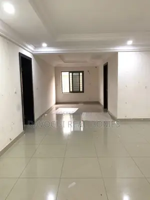 3bdrm Apartment in Osapa London for rent