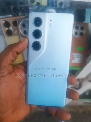 Tecno Camon 40 Pro 256 GB Blue