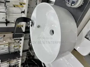 Round Basin With Curve Basin Mixer