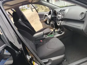 Toyota RAV4 2010 Black