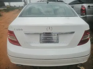 Mercedes-Benz C300 Sport Sedan AWD (3.0L 6cyl 7A) 2008 White