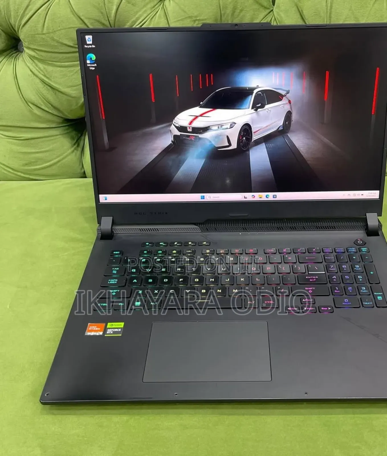 Laptop Asus ROG Strix G17 32GB AMD Ryzen 9 SSD 1T