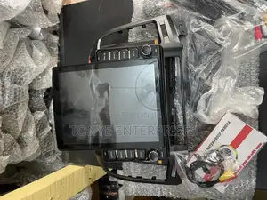 Hyundai Santa Fe Ix45 Semi Tesla Screen