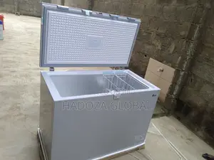 Fast Action Lg Deep Chest Freezer With Led And Wheels - 280l