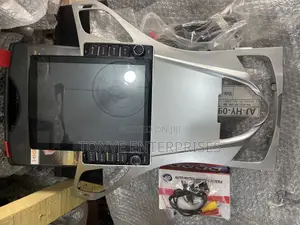 Hyundai Azera 2011-12 Semi Tesla Android