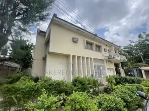 4bdrm Duplex in Wuse 2 for sale
