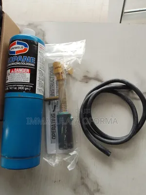 Lp . Halide Leak Detector