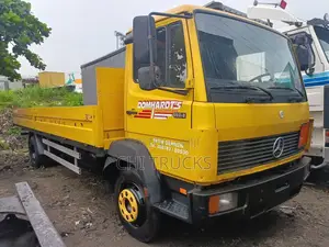 Mercedes Benz Pickup Truck Direct German 25 Feet Long