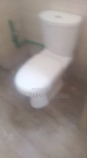 Mini Set Toilet Wc and Washand Basin