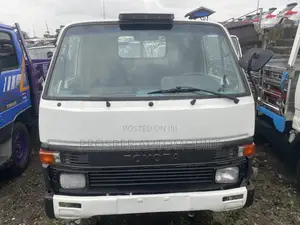 Toyota Dyna 100 Truck