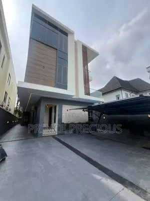 5bdrm Duplex in Admiralty Way, Lekki Phase 1 for sale