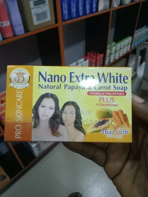 Photo - Nano Extra White Natural Papaya and Carrot Soap.