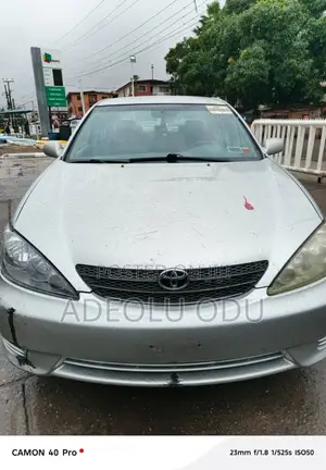 Toyota Camry 2006 Silver