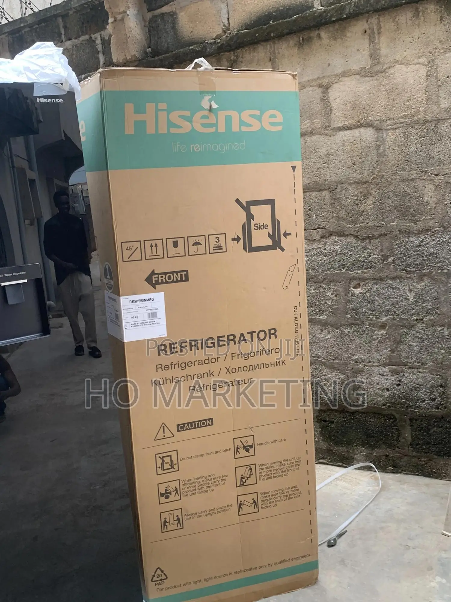 Ultra‐Capacious Hisense 529 L–Led Panel & Convertible Drawer