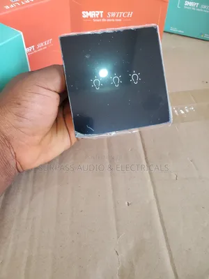 Photo - 3gang Wifi Smart Switche