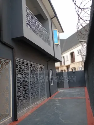 Photo - 2bdrm Block of Flats in Apo Resettlement Apo for rent