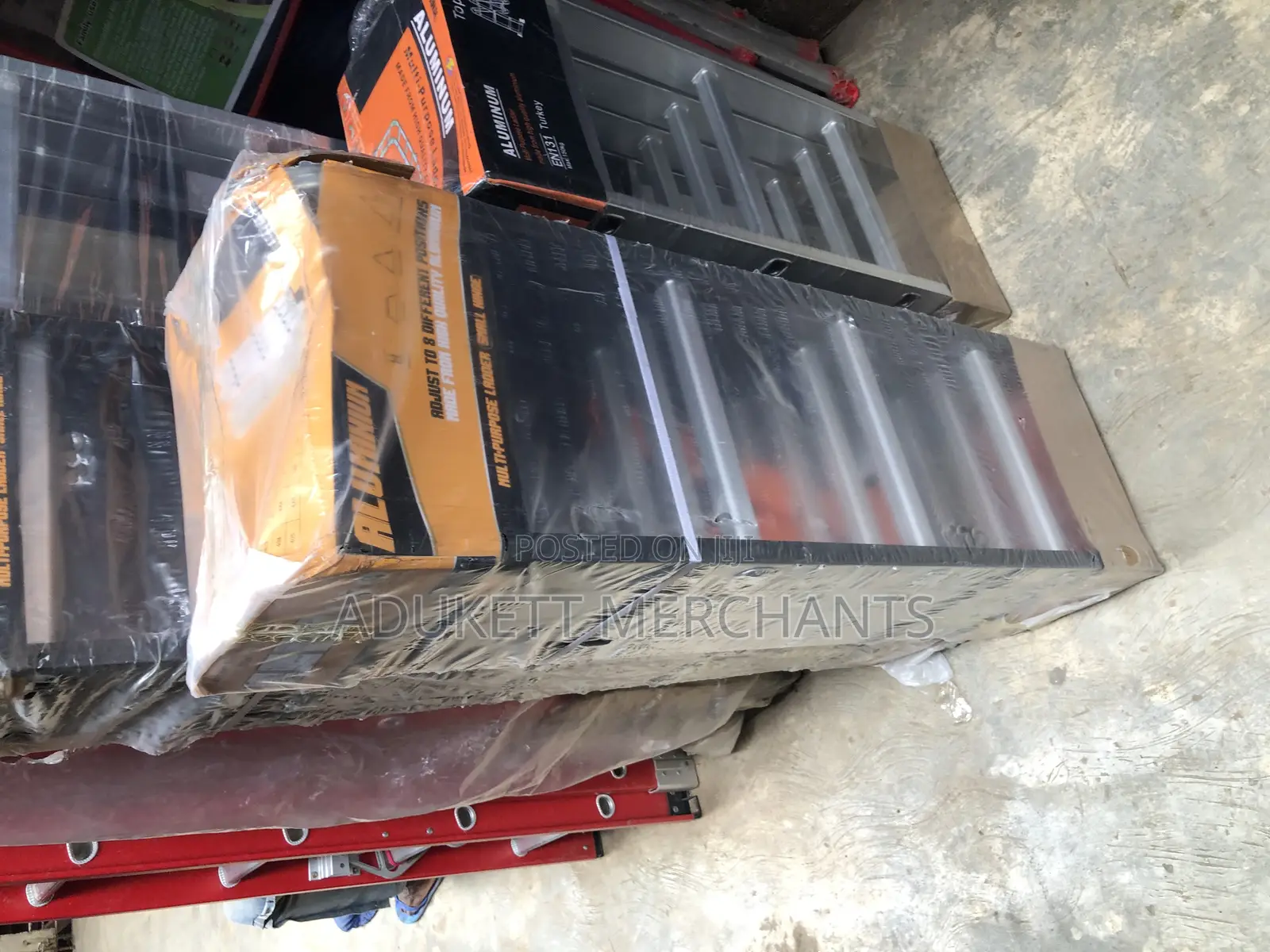 16steps Foldable Ladder