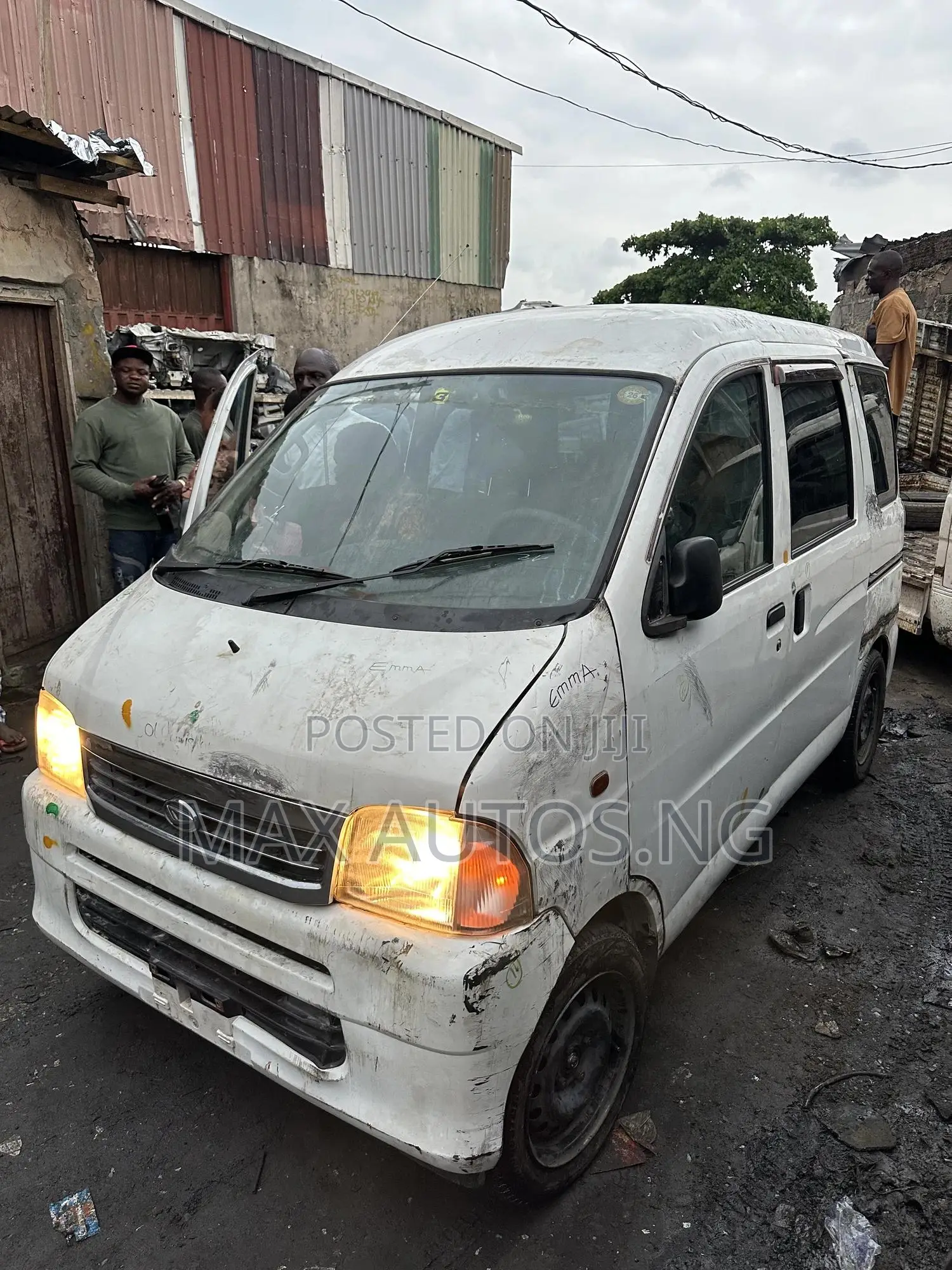 Daihatsu Hijet 2005 White