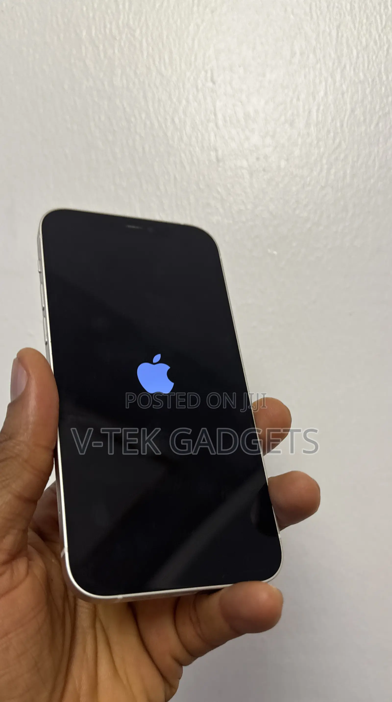 Apple iPhone 12 64 GB White