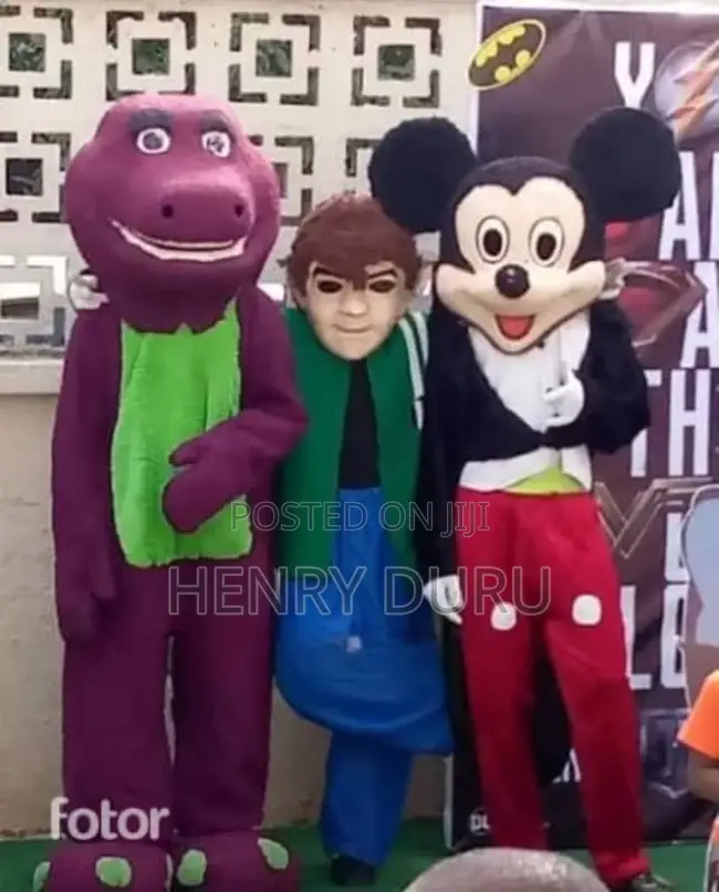 Mascots Dj Party