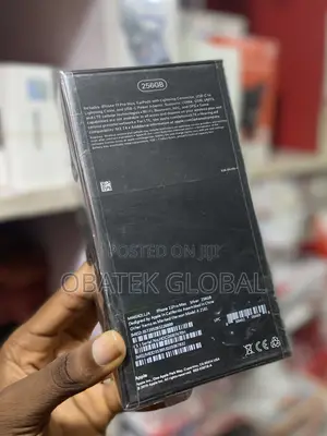 New Apple iPhone 11 Pro Max 256 GB Silver