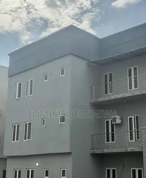 Furnished 3bdrm Block of Flats in Pacific Estate, Kubwa for sale