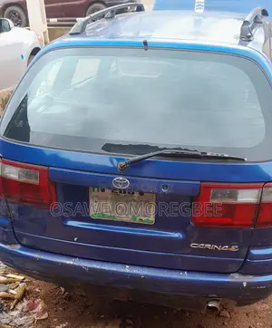Photo - Toyota Carina E 1998 Blue