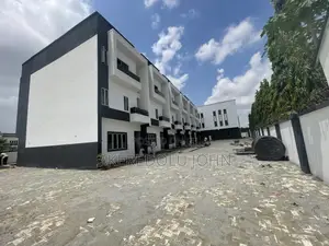3bdrm Block of Flats in Kado for sale