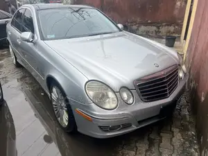 Mercedes-Benz E350 Base 4Matic Sedan AWD (3.5L 6cyl 5A) 2007 Silver