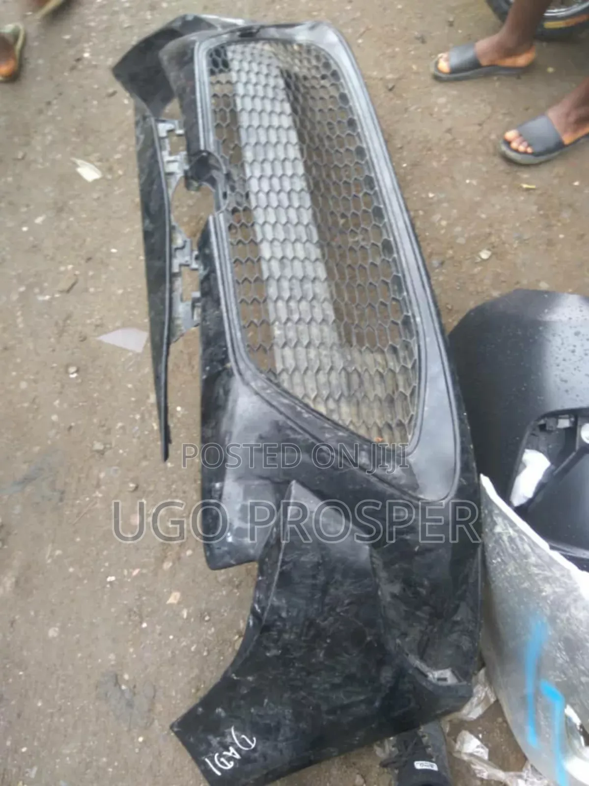 Front Bumper Corrolla 2020 Le