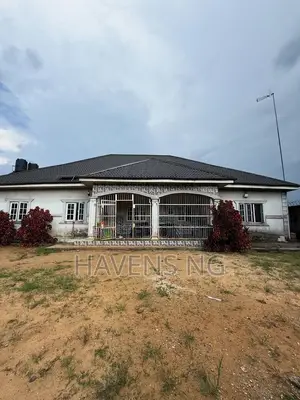 Photo - 4bdrm Bungalow in Rumuokro for sale